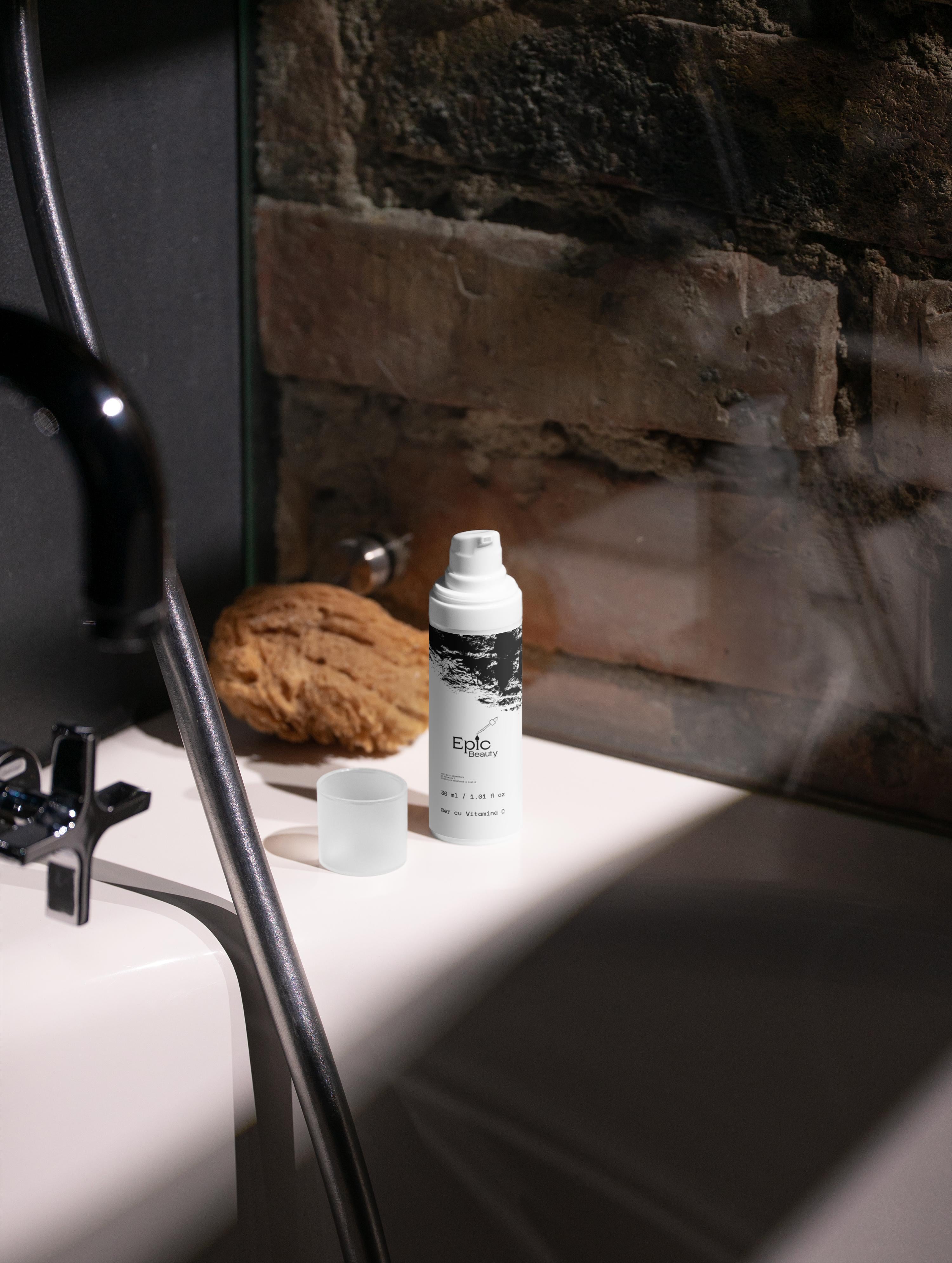 Ser cu Vitamina C 2% pentru Luminozitate și Pete Pigmentare