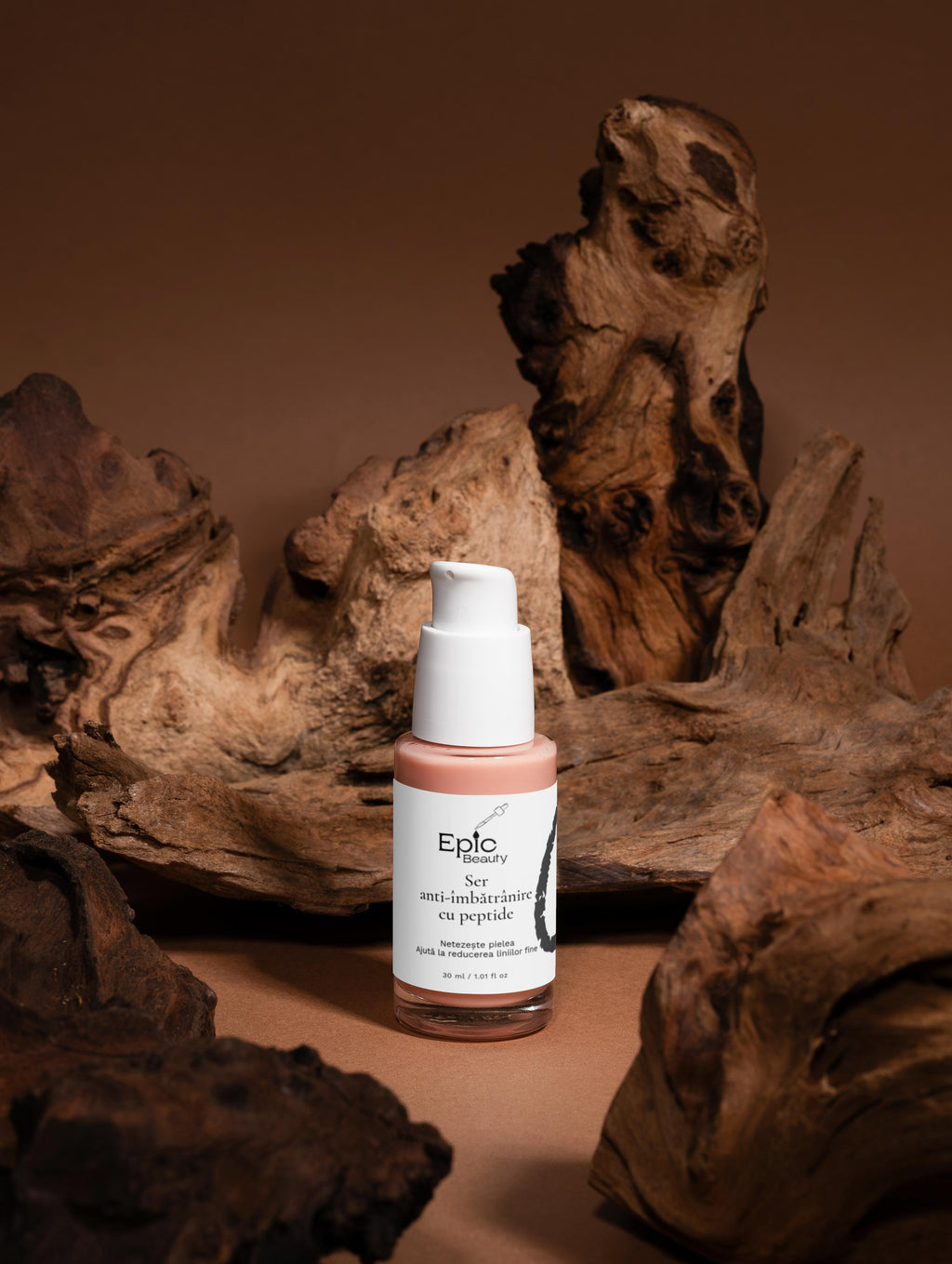 Ser anti-age cu peptide si acid hialuronic - Epic Beauty